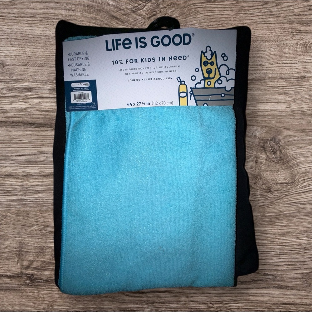 Life Is Good Aqua and Black Pet Towel - Picture 2 of 2